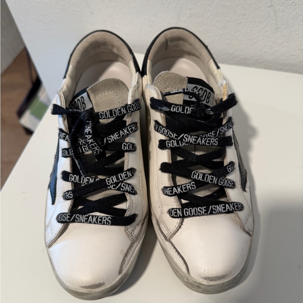 Golden Goose Superstar - Picture 2 of 5